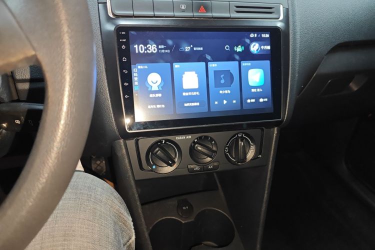 大众 Polo 2016款 1.4L 手动风尚型中控内饰16