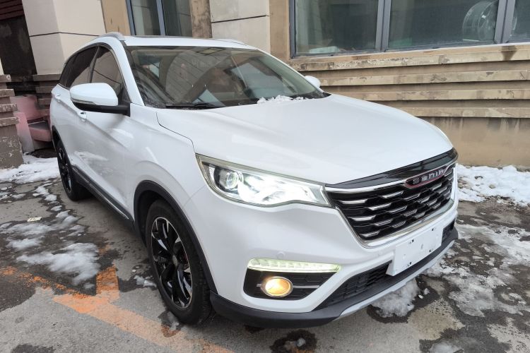 一汽 森雅R9 2018款 1.2T 自动豪华智尚型车身外观3