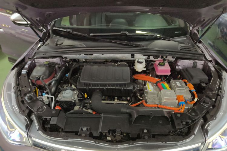 腾势X 2020款 PHEV旗舰版机舱底盘24