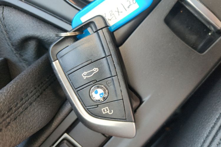 宝马X1 2019款 sDrive20Li 领先型中控内饰11