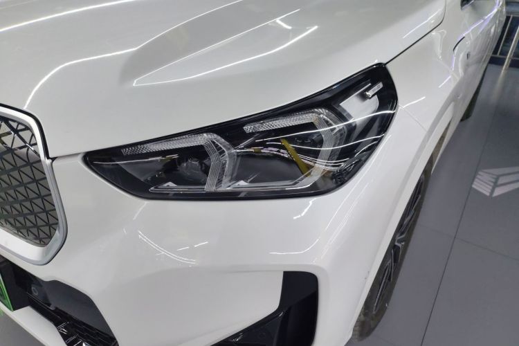 宝马iX1 2025款 eDrive25L M运动套装局部细节36