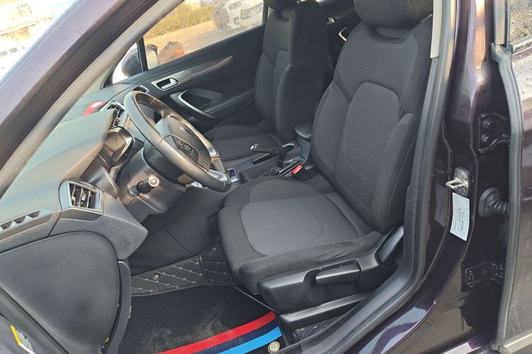 DS 5LS 2015款 1.6T 舒适版THP160中控内饰19