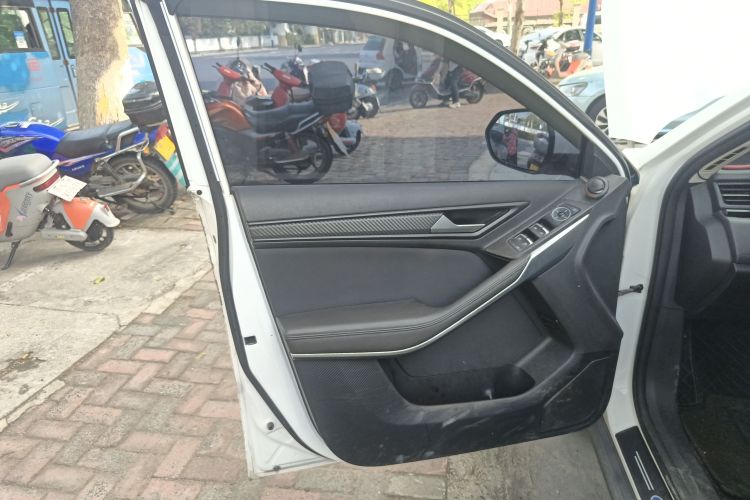 福特 2020款 领界S EcoBoost 145 CVT精领型中控内饰7003