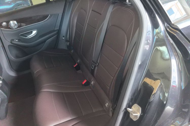 奔驰GLC 2017款 GLC 260 4MATIC 动感型中控内饰21