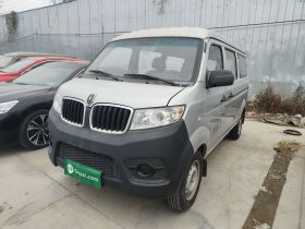 金杯 小海狮X30 2021款 1.5L 标准型无空调版客车国VI SWC15M