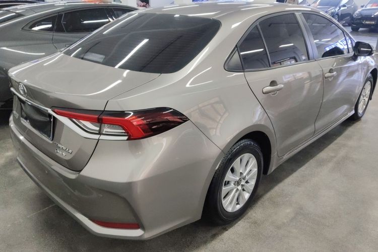 丰田 卡罗拉 2024款 1.8L 智能电混双擎 先锋版车身外观7