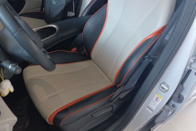 比亚迪 海豚 2021款 405km 自由版局部细节19