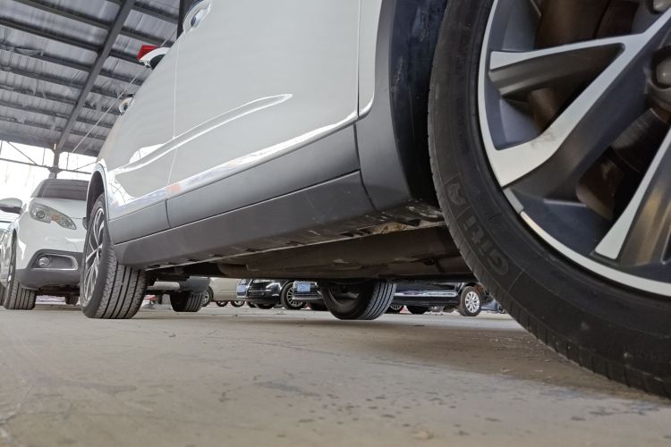 吉利汽车 帝豪GS 2019款 1.4T 手动雅局部细节9001