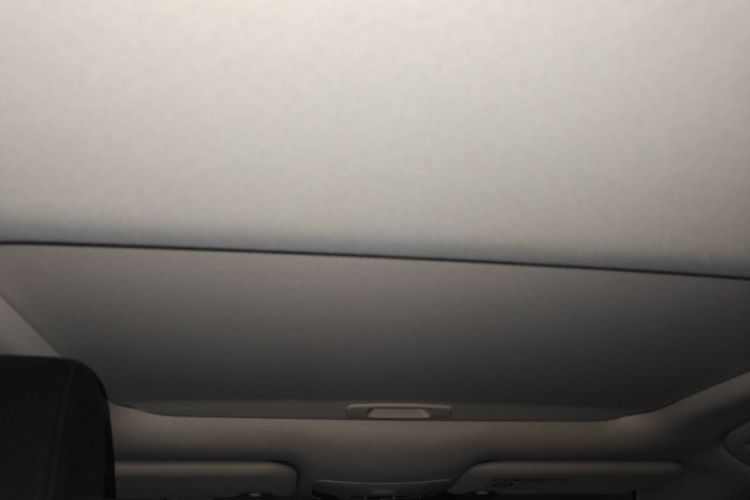 丰田 卡罗拉 2019款 1.2T S-CVT GL-i精英版中控内饰22