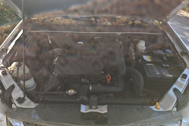 长城 风骏5 2021款 2.0T柴油两驱精英型大双排国VI GW4D20M机舱底盘24