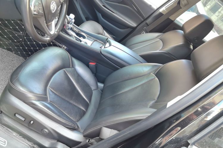 别克 昂科威 2019款 20T 两驱精英型 国VI中控内饰19