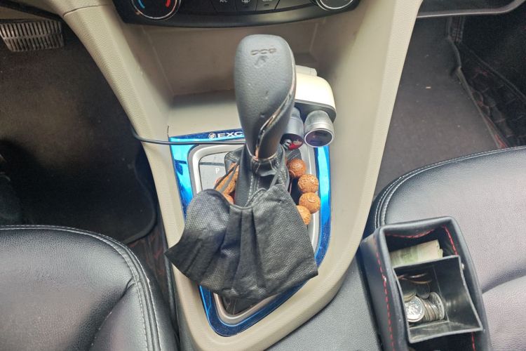 别克 英朗 2018款 15T 双离合进取型 国V中控内饰18