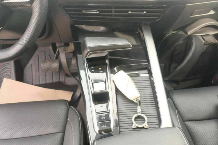 名爵 MG ONE 2022款 α-数智运动系列 1.5T 初创版中控内饰18