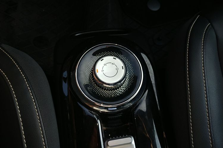 五菱汽车 五菱缤果 2023款 410km 灵犀尊享款中控内饰18