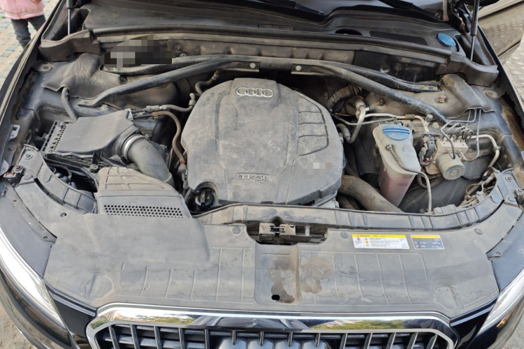 奥迪Q5 2017款 Plus 40 TFSI 进取型局部细节24