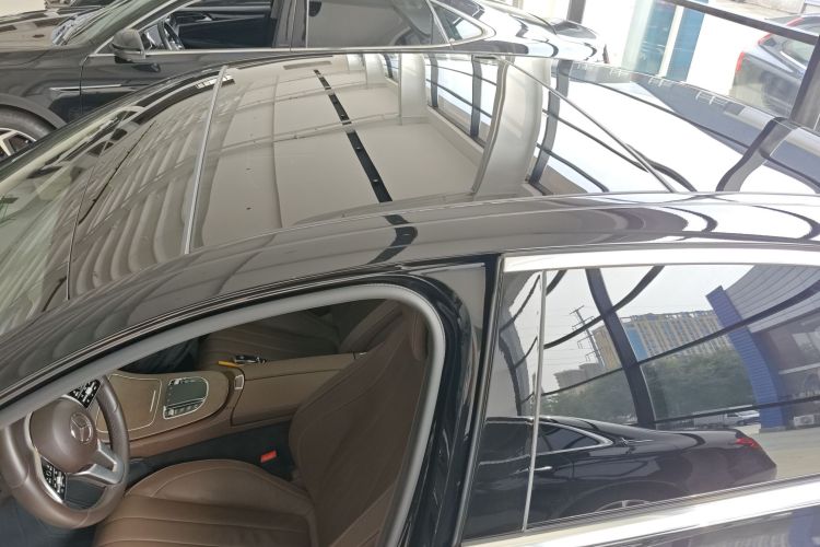 奔驰E级 2020款 改款 E 300 L 殊享版局部细节57