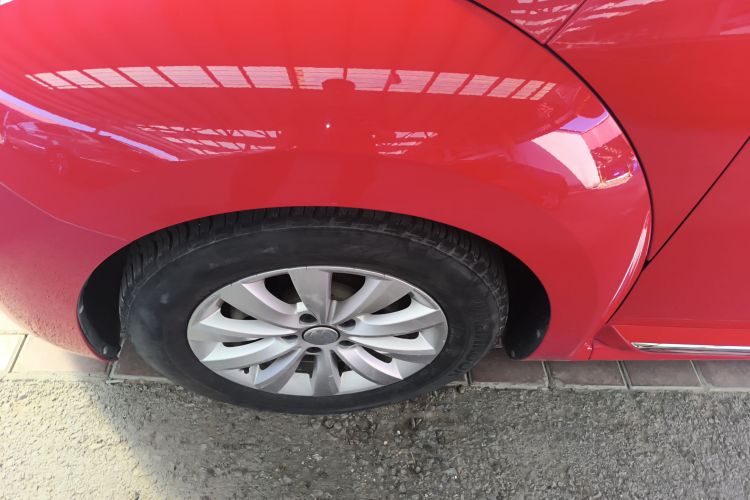 大众 甲壳虫 2018款 180TSI 宜乐型车身外观35