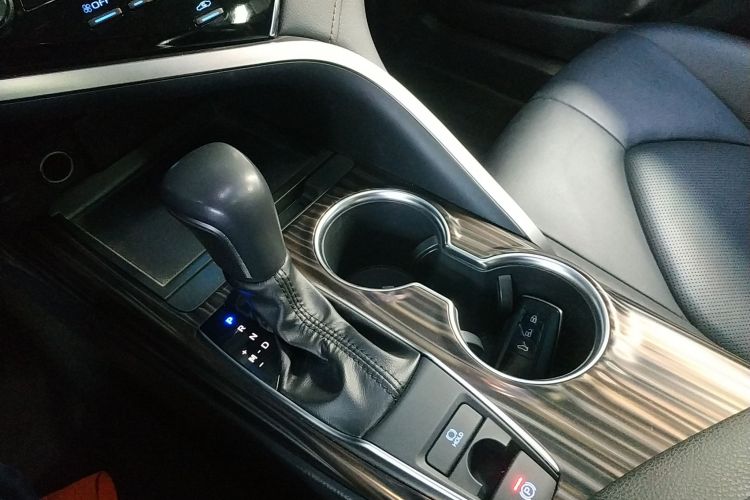 丰田 凯美瑞 2019款 2.0G 豪华版 国VI局部细节18