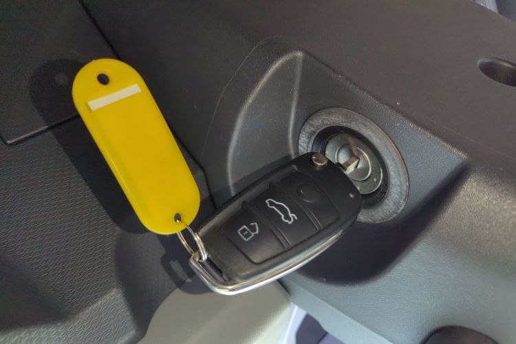 奇瑞 QQ冰淇淋 2022款 170km 圣代 磷酸铁锂中控内饰11