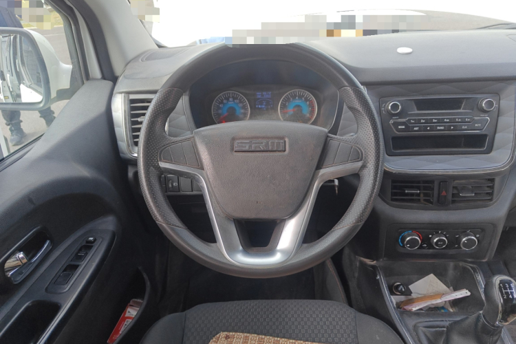 金杯 金海狮 2021款 1.5L 客车工程狮 7座局部细节13