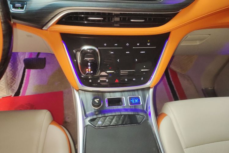 别克GL8 2022款 ES陆尊 653T 舒适型中控内饰18