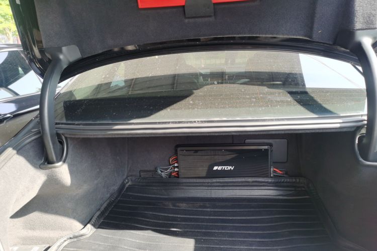 奥迪A8 2013款 A8L 45 TFSI quattro舒适型局部细节23