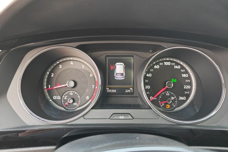 大众 途观L 2017款 330TSI 自动两驱豪华版中控内饰14