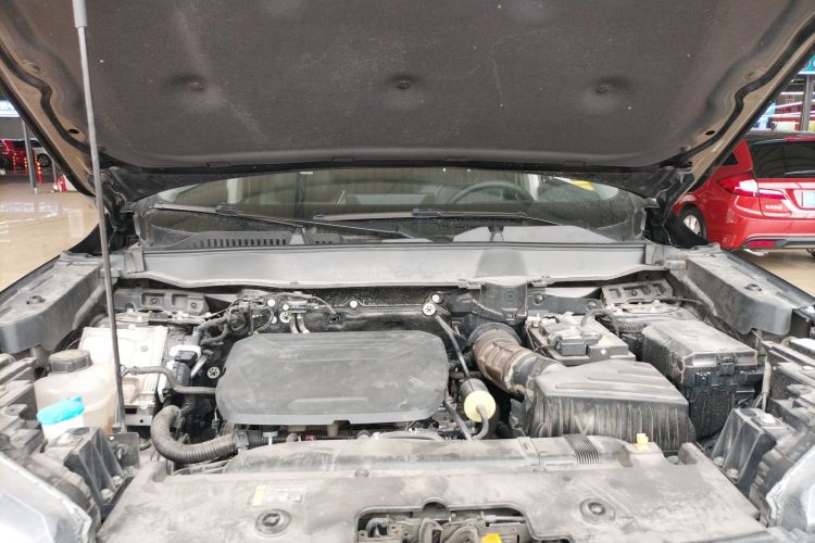 哈弗H6 2022款 第三代 1.5T 自动两驱Pro机舱底盘24