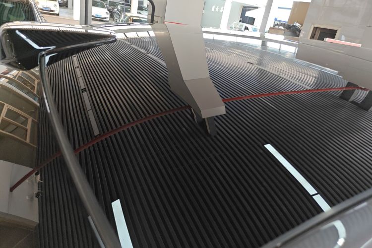 理想汽车 理想L9 2024款 Ultra局部细节57