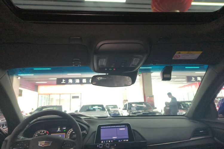 凯迪拉克CT4 2021款 28T 风尚型中控内饰22