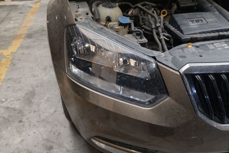 斯柯达 Yeti 2017款 TSI280 DSG车享兄弟版车身外观8