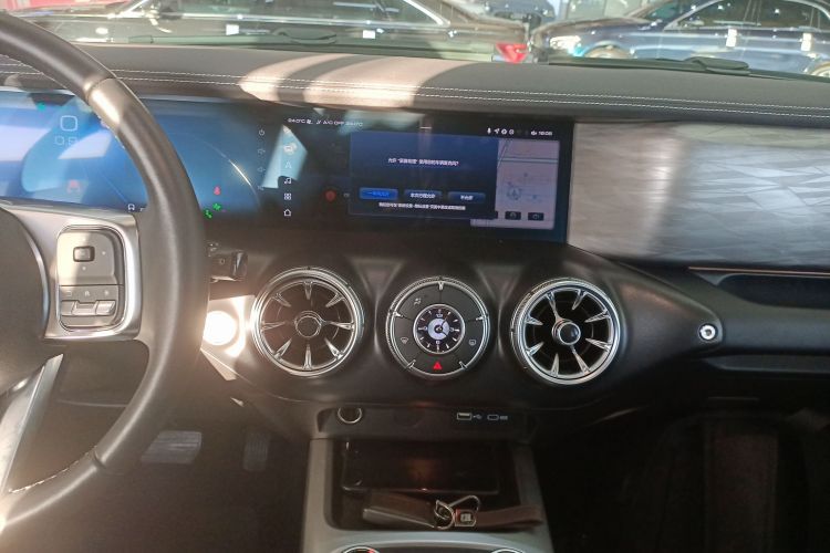 坦克300 2021款 城市版 2.0T 很有型中控内饰16