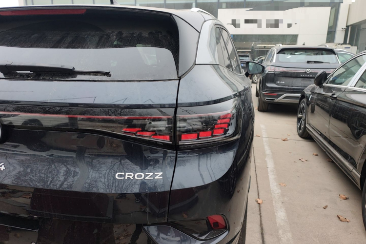 大众 ID.4 CROZZ 2024款 改款 PRO车身外观9