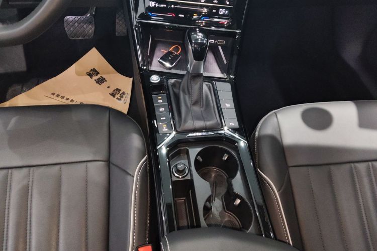 大众 帕萨特新能源 2022款 430PHEV 混动精英版中控内饰18