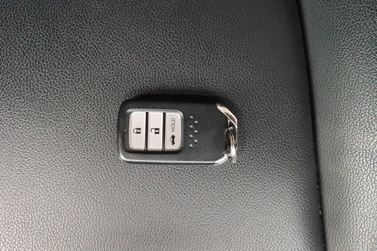 本田 雅阁 2018款 260TURBO 精英版 国VI中控内饰7001