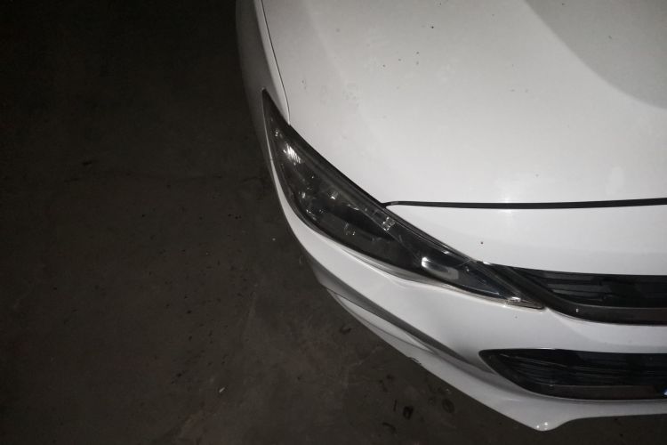 雪佛兰 科沃兹 2018款 320 自动欣享天窗版车身外观8