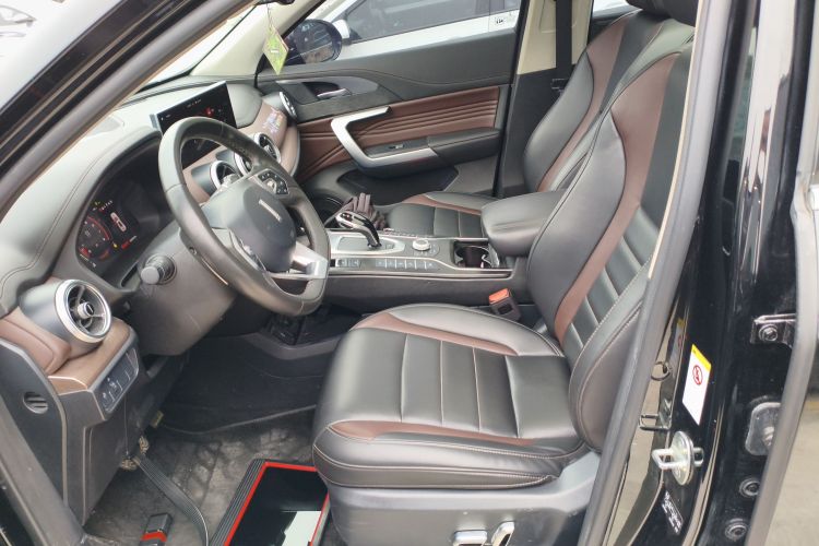 魏牌 VV5 2021款 1.5T 两驱智先锋局部细节19