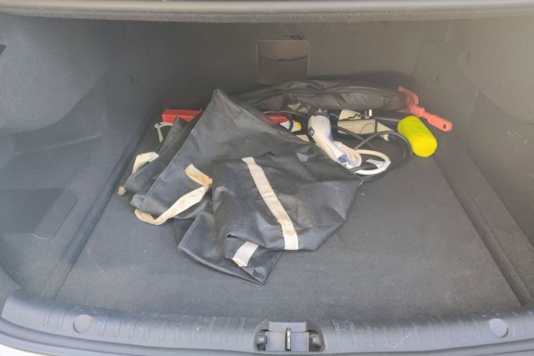 比亚迪 汉 2022款 DM-i 121KM 尊享型局部细节23