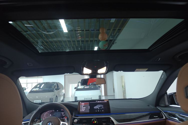 宝马6系GT 2022款 630i M运动套装中控内饰22