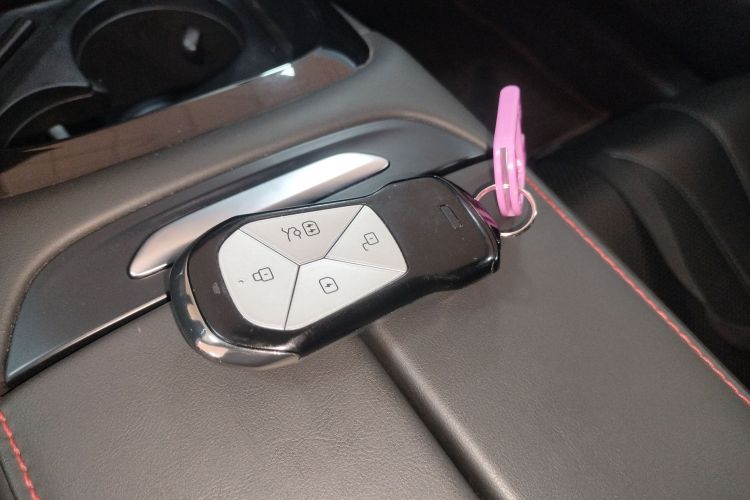 小鹏P7 2022款 480N+中控内饰7001