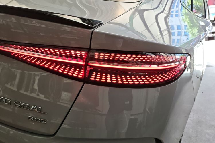 比亚迪 海豹 2023款 冠军版 700km 性能版车身外观6001