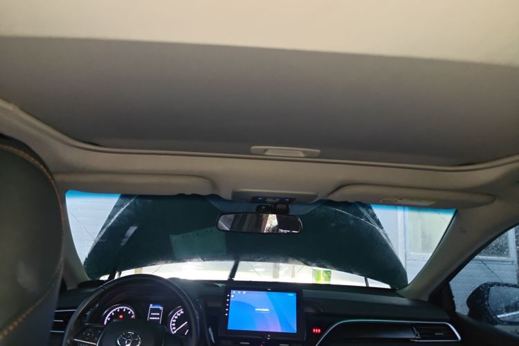 丰田 凯美瑞 2022款 2.0GVP 领先版中控内饰22