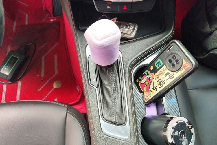 凯迪拉克CT4 2020款 28T 时尚型局部细节18