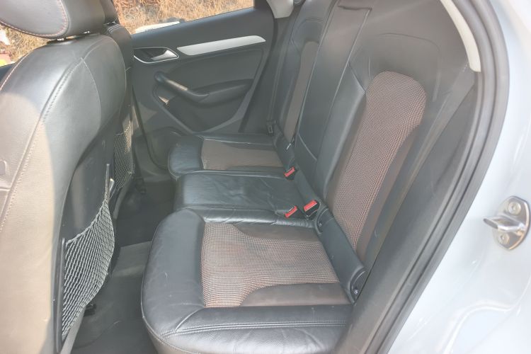 奥迪Q3 2017款 30 TFSI 时尚型中控内饰21