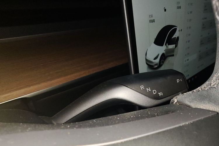 特斯拉 Model Y 2022款 后轮驱动版局部细节18