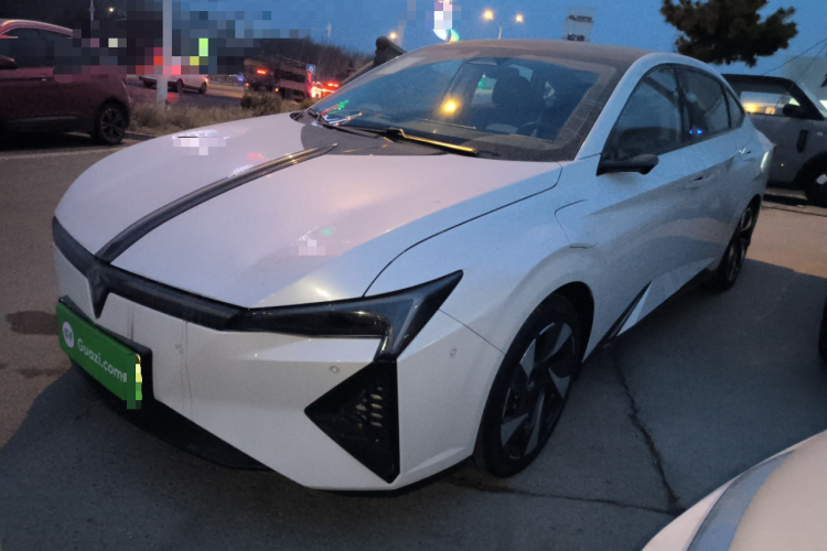 灵悉L 2024款 头号玩家版车身外观4