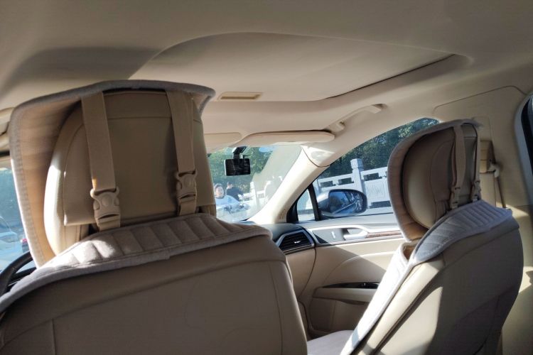 福特 蒙迪欧 2013款 2.0L GTDi200时尚型中控内饰22