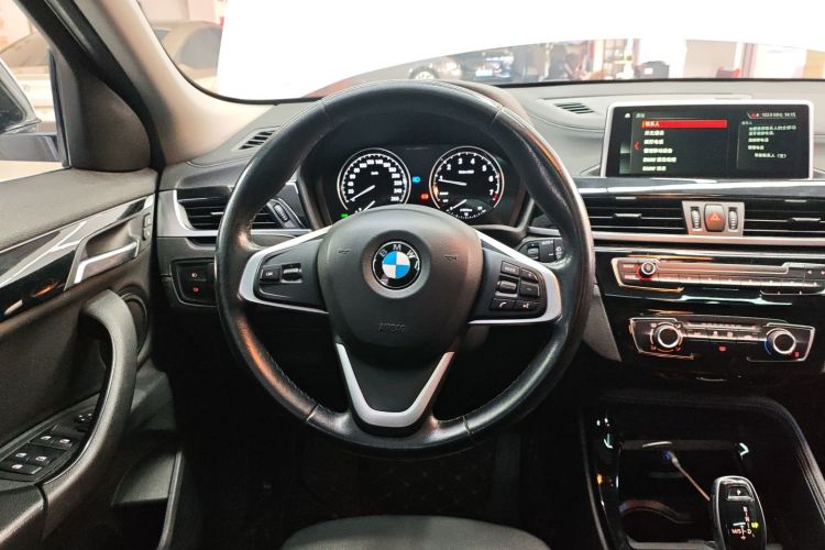 宝马X2(进口) 2019款 sDrive20i M越野套装 国VI局部细节13