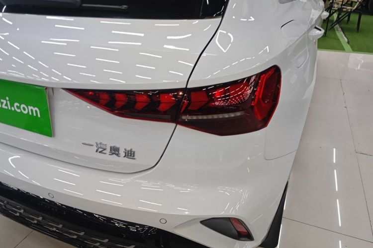 奥迪A3 2025款 Sportback 35TFSI 飞驰尊享型车身外观6006