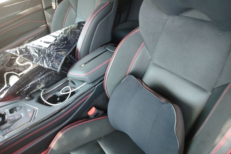 领克05 2020款 2.0TD 四驱时间限量版局部细节19